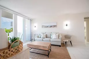 140 Seaview Ct, Marco Island, FL 34145 - Photo 5