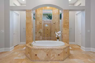 8604 Majorca Lane, Naples, FL 34114 - Photo 19