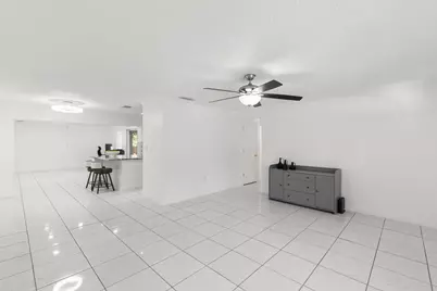 4220 Pearl Harbor Drive, Naples, FL 34112 - Photo 5