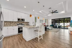 833 109th Ave N, Naples, FL 34108 - Photo 15