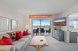 897 Collier Ct, Marco Island, FL 34145 - Photo 5