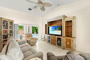 1460 Biscayne Way, Marco Island, FL 34145 - Photo 3