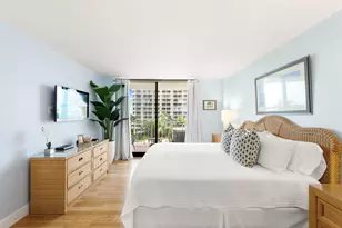 380 Seaview Ct, Marco Island, FL 34145 - Photo 13