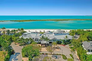 380 Periwinkle Ct, Marco Island, FL 34145 - Photo 43