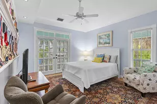 380 Periwinkle Ct, Marco Island, FL 34145 - Photo 19