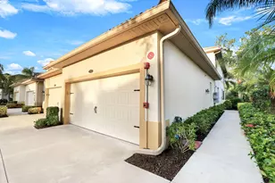 7878 Clemson St, Naples, FL 34104 - Photo 15