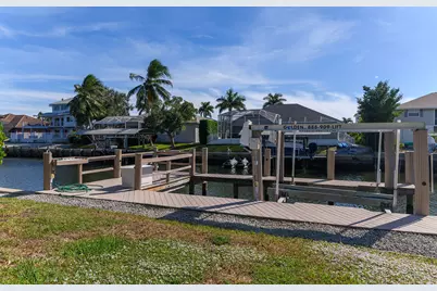 196 Richmond Court, Marco Island, FL 34145 - Photo 33