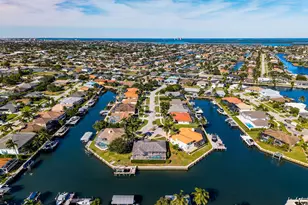 196 Richmond Ct, Marco Island, FL 34145 - Photo 39