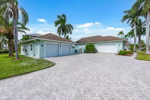 200 N Barfield Dr, Marco Island, FL 34145 - Photo 33