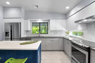 111 S Bahama Ave, Marco Island, FL 34145 - Photo 9