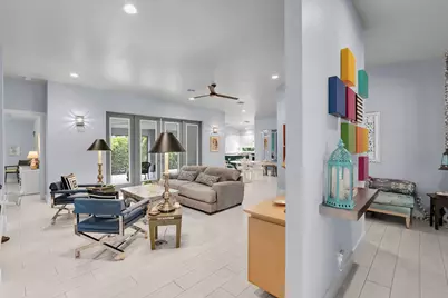 111 S Bahama Avenue, Marco Island, FL 34145 - Photo 3