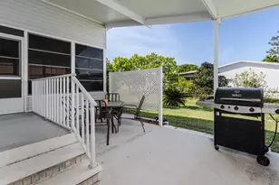 255 Riverwood Rd, Naples, FL 34114 - Photo 17