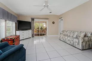 255 Riverwood Rd, Naples, FL 34114 - Photo 13