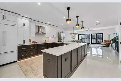 533 La Peninsula Boulevard #533, Naples, FL 34113 - Photo 3