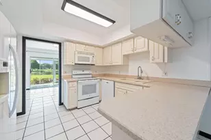 494 Bristle Cone Ln, Naples, FL 34113 - Photo 5
