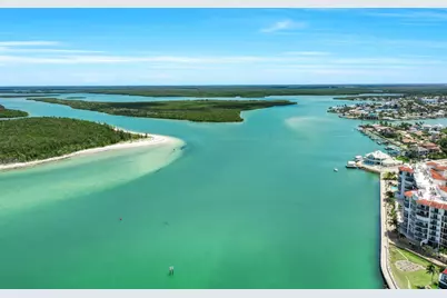 700 La Peninsula Boulevard #305, Naples, FL 34113 - Photo 39