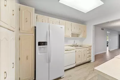 200 Pebble Beach Boulevard #D103, Naples, FL 34113 - Photo 13