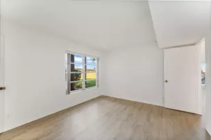 200 Pebble Beach Blvd, Naples, FL 34113 - Photo 11