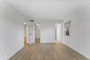 200 Pebble Beach Blvd, Naples, FL 34113 - Photo 15