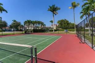929 Collier Ct, Marco Island, FL 34145 - Photo 25