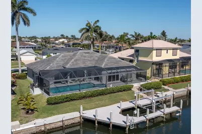 73 Gulfport Court, Marco Island, FL 34145 - Photo 5
