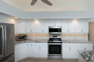 73 Gulfport Ct, Marco Island, FL 34145 - Photo 13