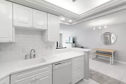 320 Seaview Court #2-709, Marco Island, FL 34145 - Photo 5