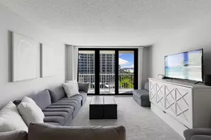 320 Seaview Ct, Marco Island, FL 34145 - Photo 9