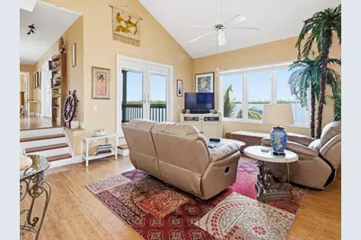 230 Harbor Place N, Goodland, FL 34140 - Photo 5