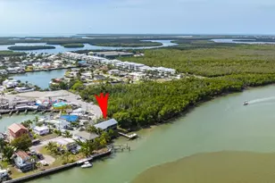 230 Harbor Pl N, Goodland, FL 34140 - Photo 27