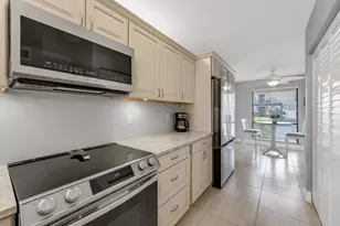 236 Pebble Beach Cir, Naples, FL 34113 - Photo 7