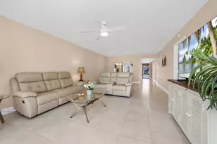 236 Pebble Beach Cir, Naples, FL 34113 - Photo 5
