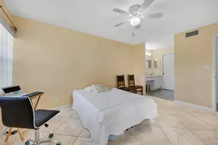 1086 Forest Lakes Dr, Naples, FL 34105 - Photo 19