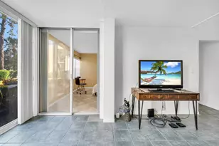 1086 Forest Lakes Dr, Naples, FL 34105 - Photo 15