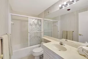 140 Seaview Ct, Marco Island, FL 34145 - Photo 21