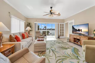 816 W Elkcam Cir, Marco Island, FL 34145 - Photo 7