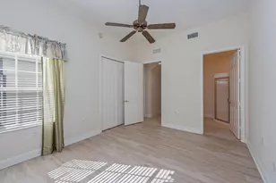 9235 Tesoro Ln, Naples, FL 34114 - Photo 21