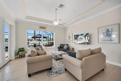 18031 Royal Tree Parkway, Naples, FL 34114 - Photo 5