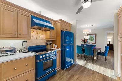 568 Tigertail Court, Marco Island, FL 34145 - Photo 15