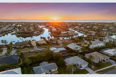 568 Tigertail Court, Marco Island, FL 34145 - Photo 47