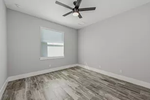 1717 N Bahama Ave, Marco Island, FL 34145 - Photo 23