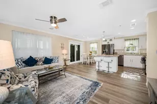 1113 Diamond Lake Cir, Naples, FL 34114 - Photo 7