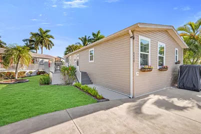 1113 Diamond Lake Circle, Naples, FL 34114 - Photo 33