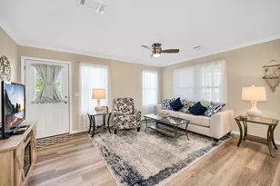 1113 Diamond Lake Cir, Naples, FL 34114 - Photo 3