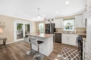 1113 Diamond Lake Cir, Naples, FL 34114 - Photo 11