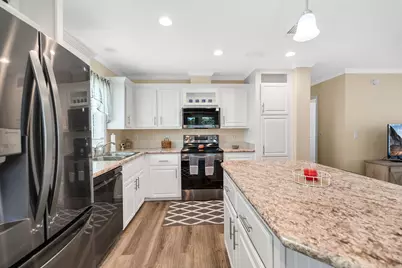 1113 Diamond Lake Circle, Naples, FL 34114 - Photo 9