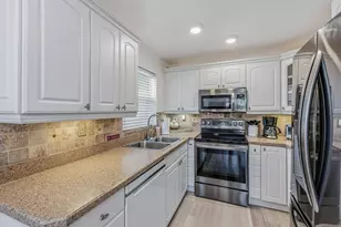 1146 Bald Eagle Dr, Marco Island, FL 34145 - Photo 5