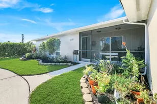 1237 Jamaica Rd, Marco Island, FL 34145 - Photo 5