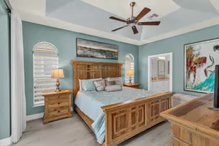 296 Bald Eagle Dr, Marco Island, FL 34145 - Photo 17