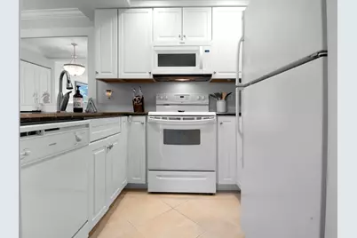 330 Kon Tiki Drive #D-2, Naples, FL 34113 - Photo 7